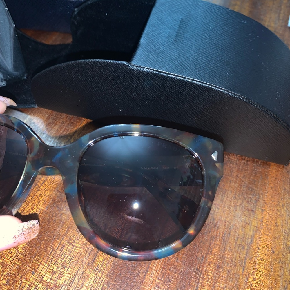 New in Box! Prada Cat Eye Sunglasses (brown/blue) - Picture 6 of 16